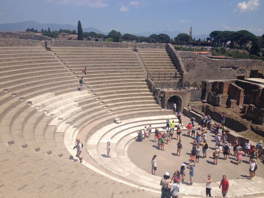 Pompeii Teatro Grande