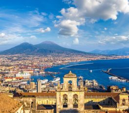 Nápolyi-öböl - Nápoly