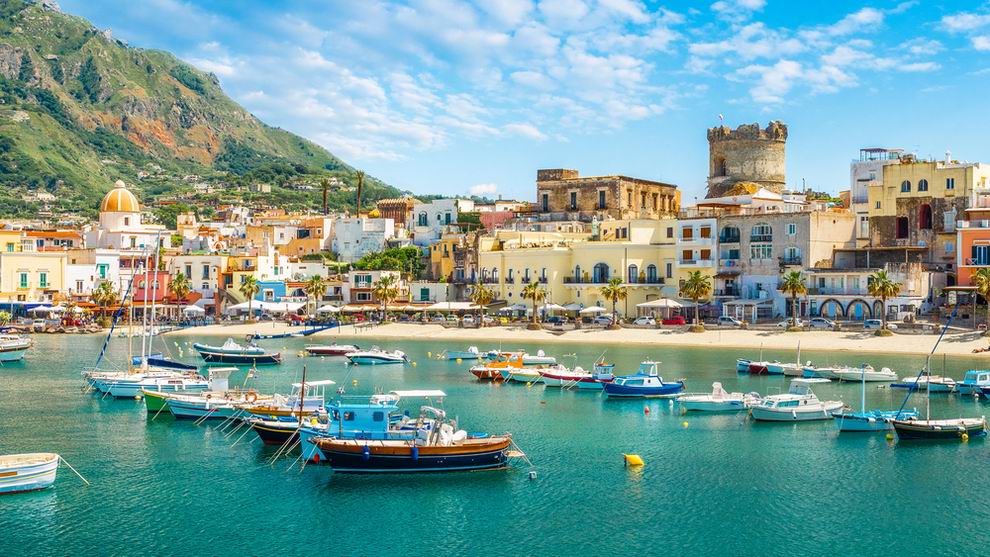 Nápoly környéke látnivalók - Ischia szigete