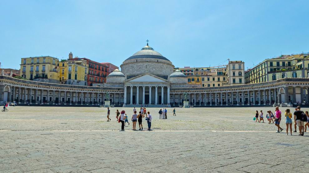 Piazza del Plebiscito