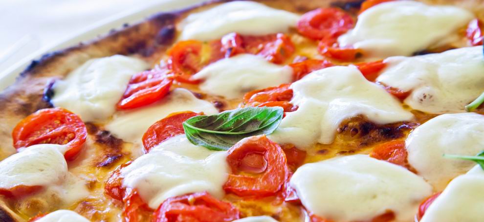 nápolyi pizza